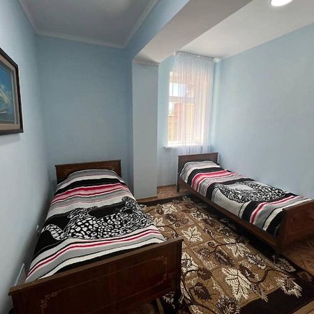 Tan Nuru Guest House Гостевой Дом Тан Нуру Tscholponata Exterior foto