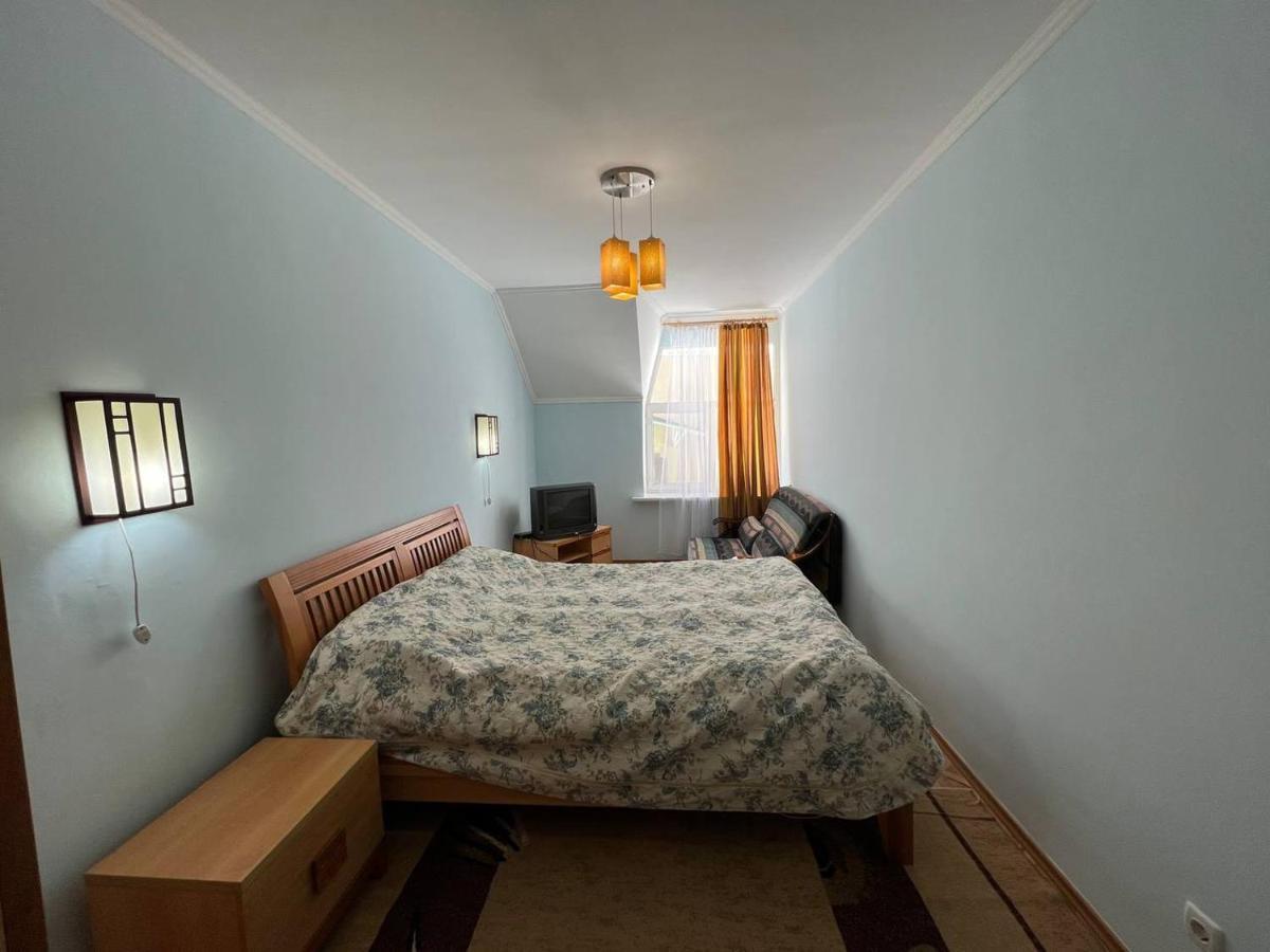 Tan Nuru Guest House Гостевой Дом Тан Нуру Tscholponata Exterior foto