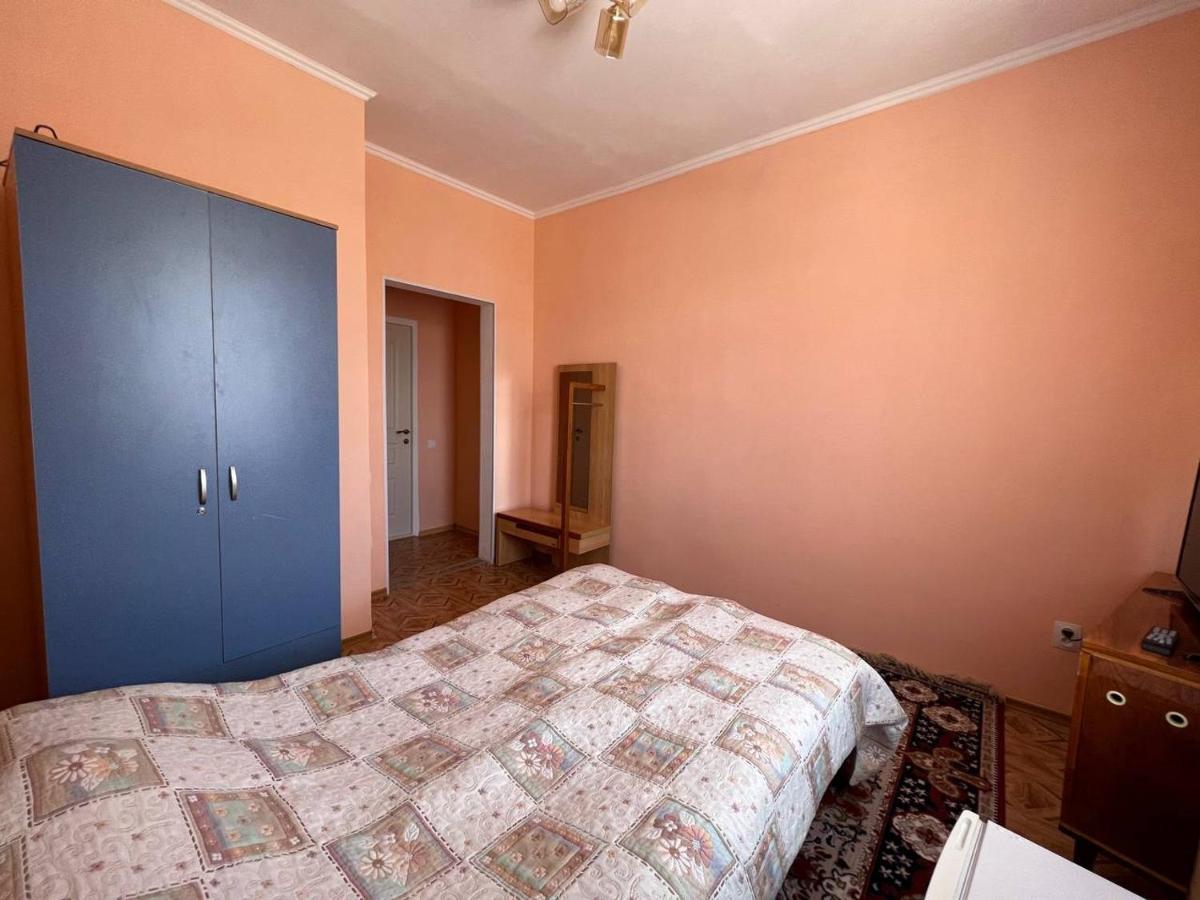 Tan Nuru Guest House Гостевой Дом Тан Нуру Tscholponata Exterior foto