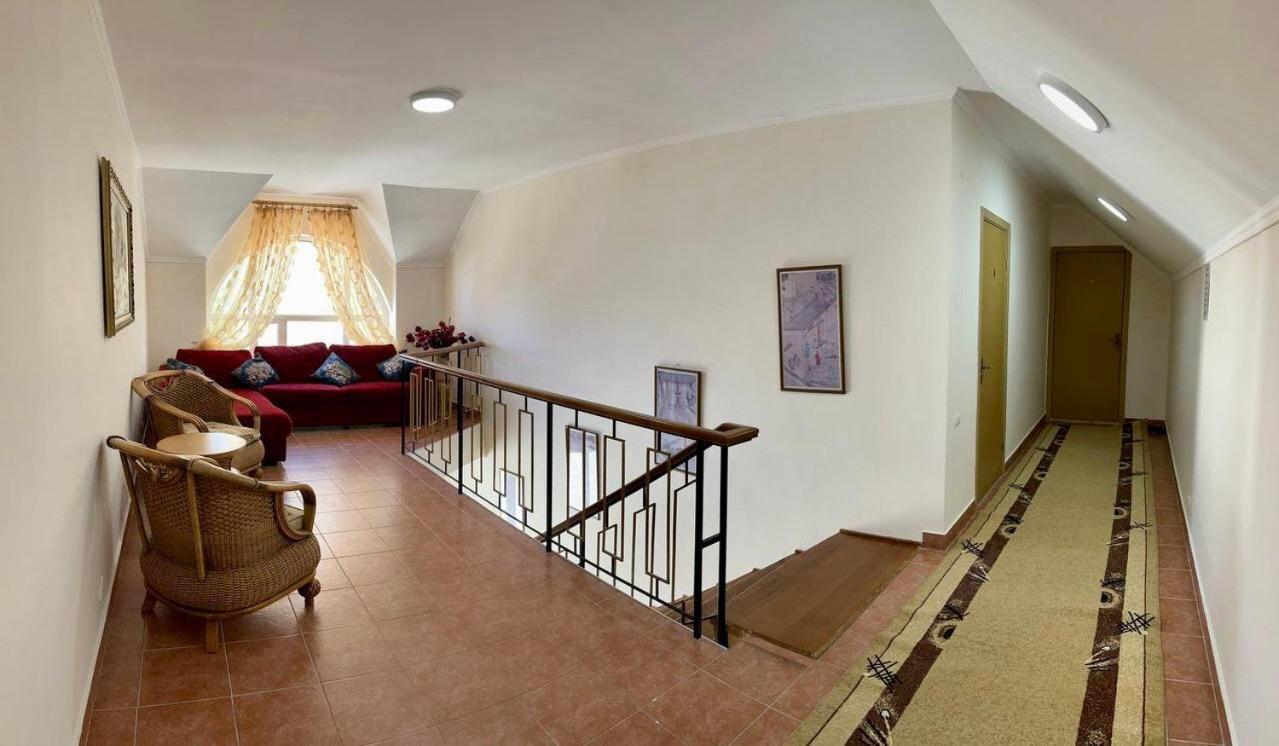 Tan Nuru Guest House Гостевой Дом Тан Нуру Tscholponata Exterior foto