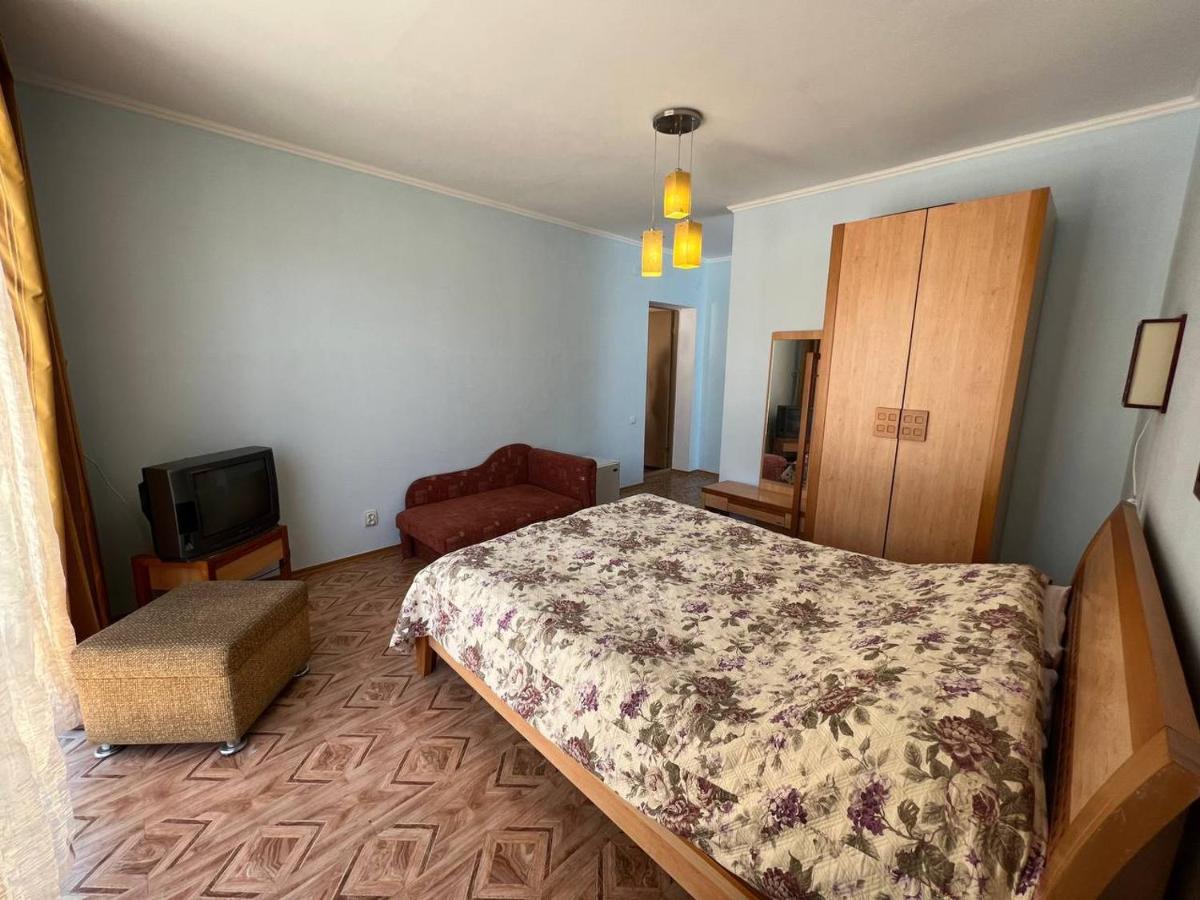 Tan Nuru Guest House Гостевой Дом Тан Нуру Tscholponata Exterior foto